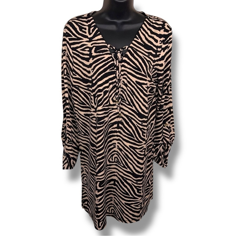 Medium MICHAEL KORS Zebra Print Tunic Blouse Top Stretch Vneck Roll Tab Sleeve